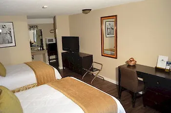 Valley Hotel